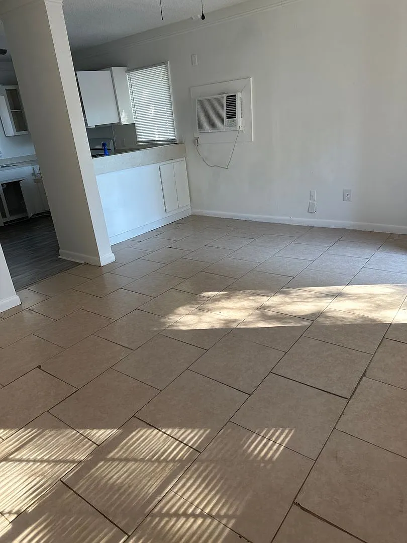 BV-811 Patio Road — Photo 4