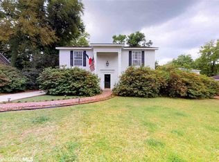 3413 Broadway Dr, Mobile, AL 36608