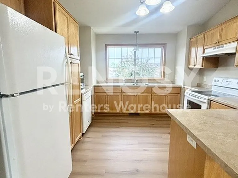 605 7th Ave SW — Photo 33