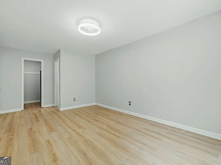 210 Meadow Run — Photo 23