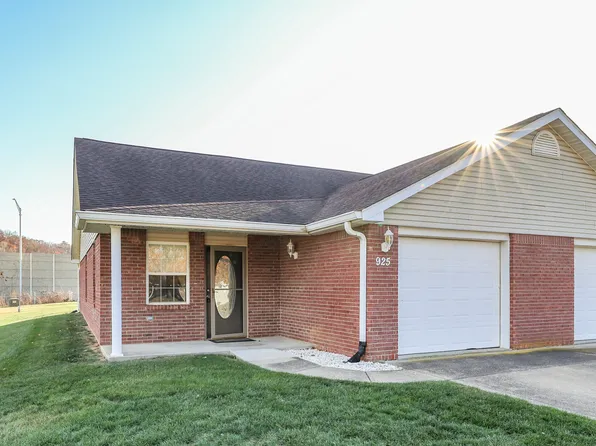 925 Plaza Dr, Martinsville, IN 46151