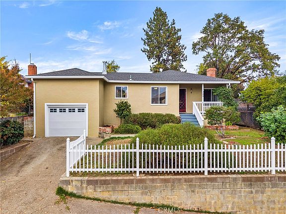 2nd image of 360 3rd St