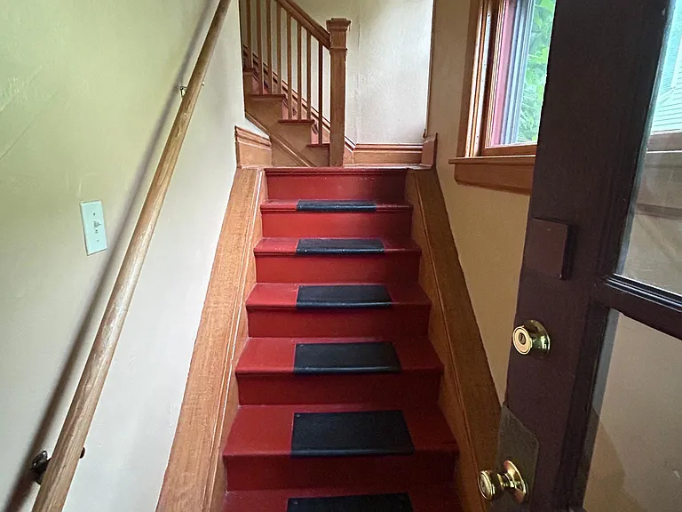 304 Burr Oak St — Photo 1