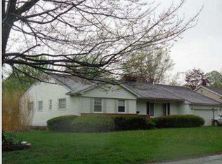 1990 Brookshire Rd, Akron, OH 44313