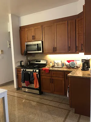 Rented by Irene Mihalios, LREB | media 1
