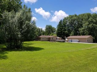 6175 E North Prairie Dr, Morris, IL