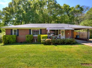 110 S Franklin St, Adairsville, GA 30103