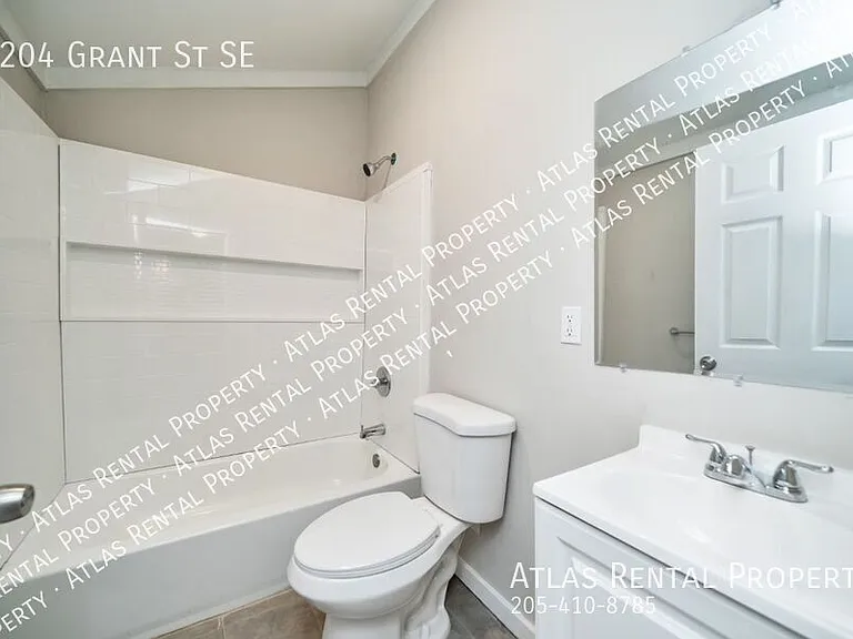 1204 Grant St SE — Photo 18