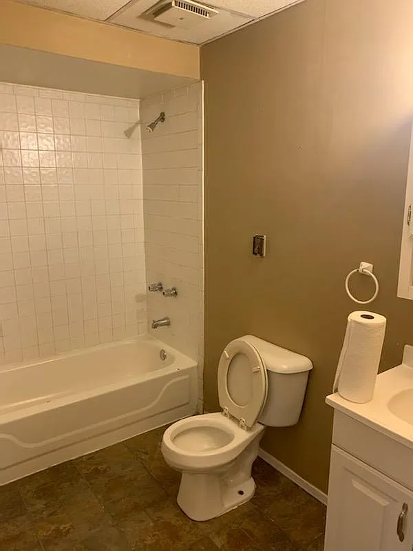 2 bed, $1,175 — Photo 3