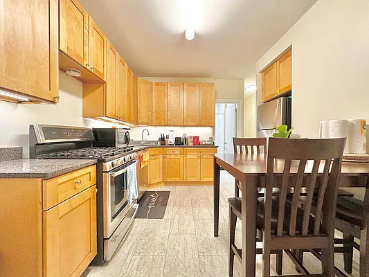 Rented by Doorway NYC, LLC | media 6