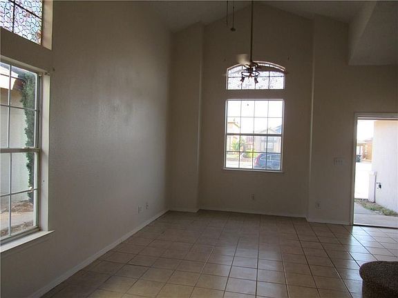 5th image of 13729 Paseo Del Mar Dr