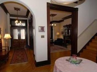 1520 R St NW, Washington, DC 20009