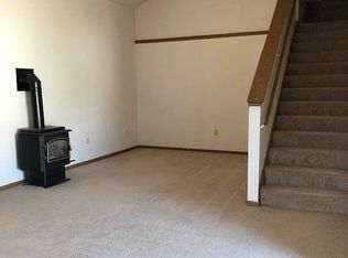 N113W16924 Driftwood Ct APT 11, Germantown, WI 53022