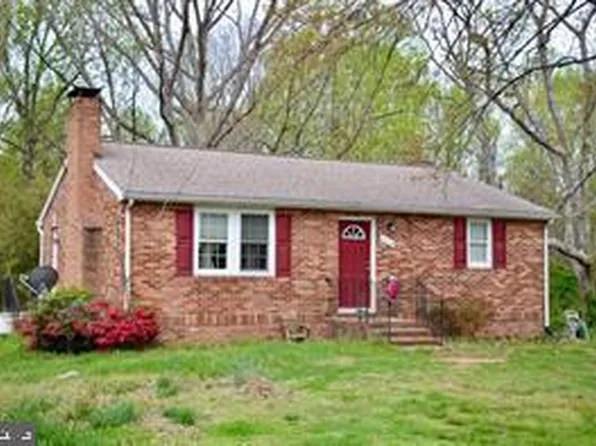 12134 Buck Hall Ln, Fredericksburg, VA 22407