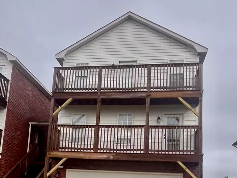 188 Dumbarton Rd — Photo 3
