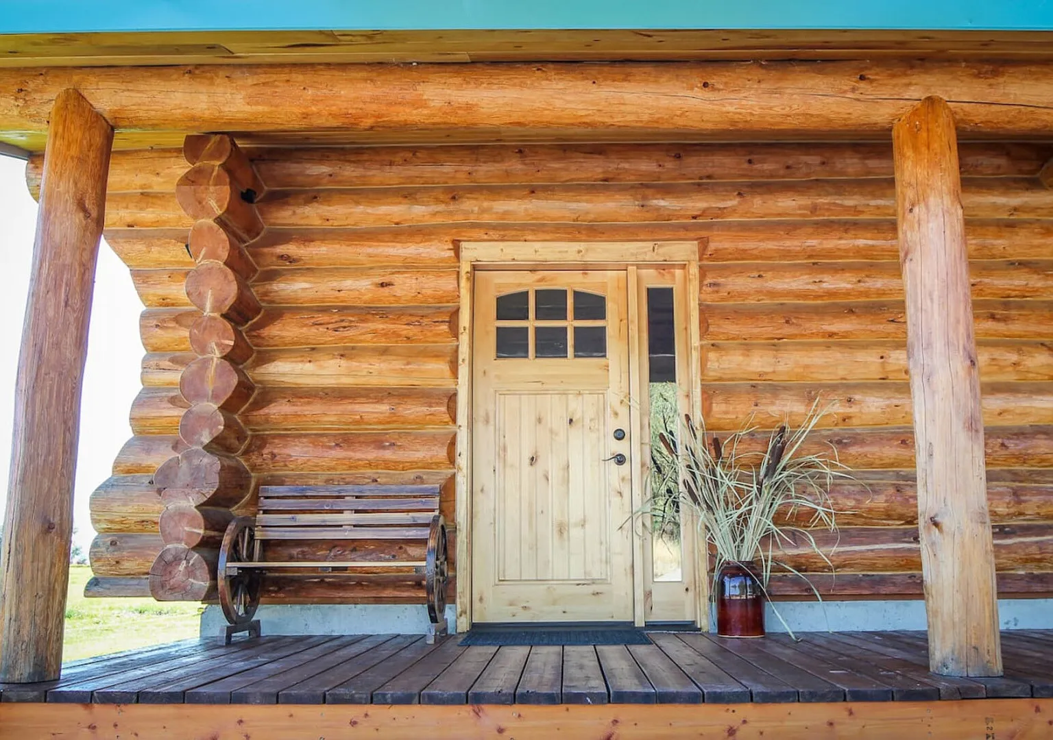 Hill Cabin Hideaway — Photo 2