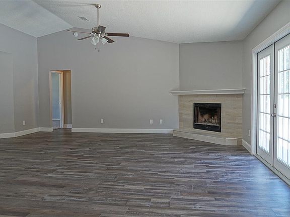 4th image of 5460 Timber Creek Cir