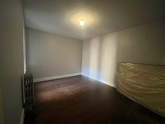 Rented by Premier One Realty LLC | media 18