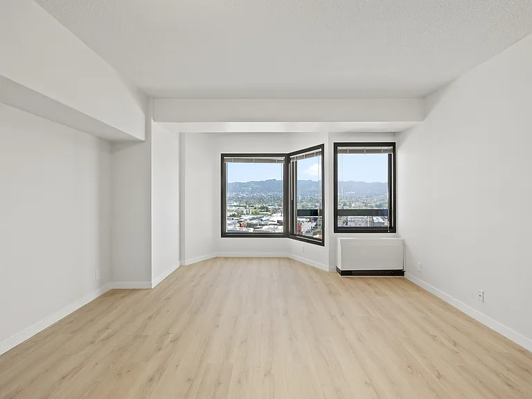 6363 Christie Ave #1823 — Photo 4