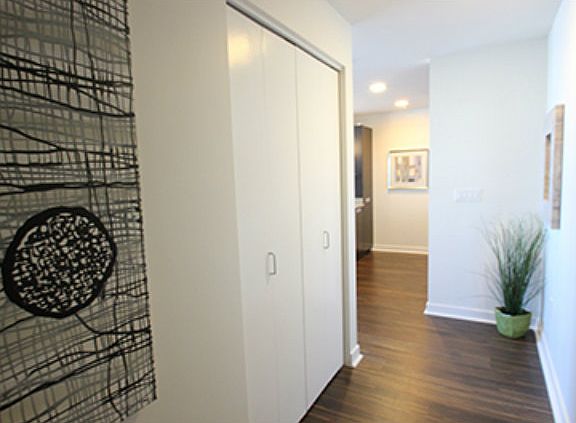 3rd image of 300 Berry St Unit 1011