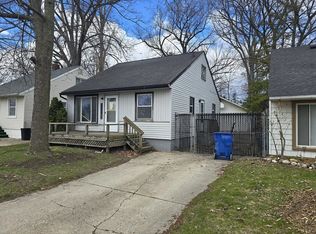 4251 Dolores Ave, Warren, MI 48091