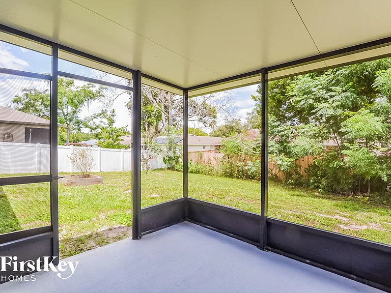 882 N Fairbanks Dr — Photo 7