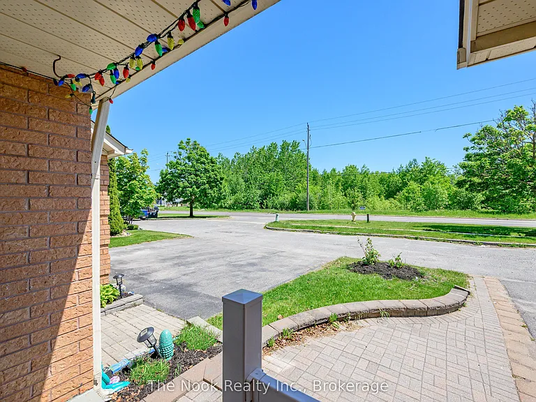2678 Trulls Rd S — Photo 4