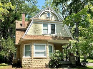 40 Fairview Ave, Mount Pocono, PA