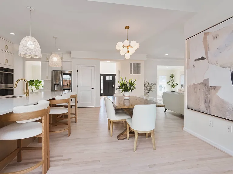 5811 Johnson Ave — Photo 3