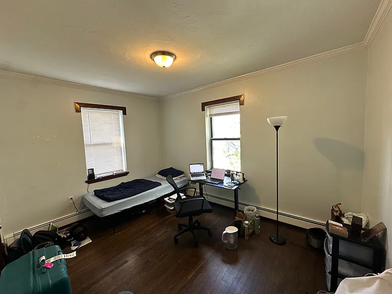 435 Walnut Ave #10 — Photo 4