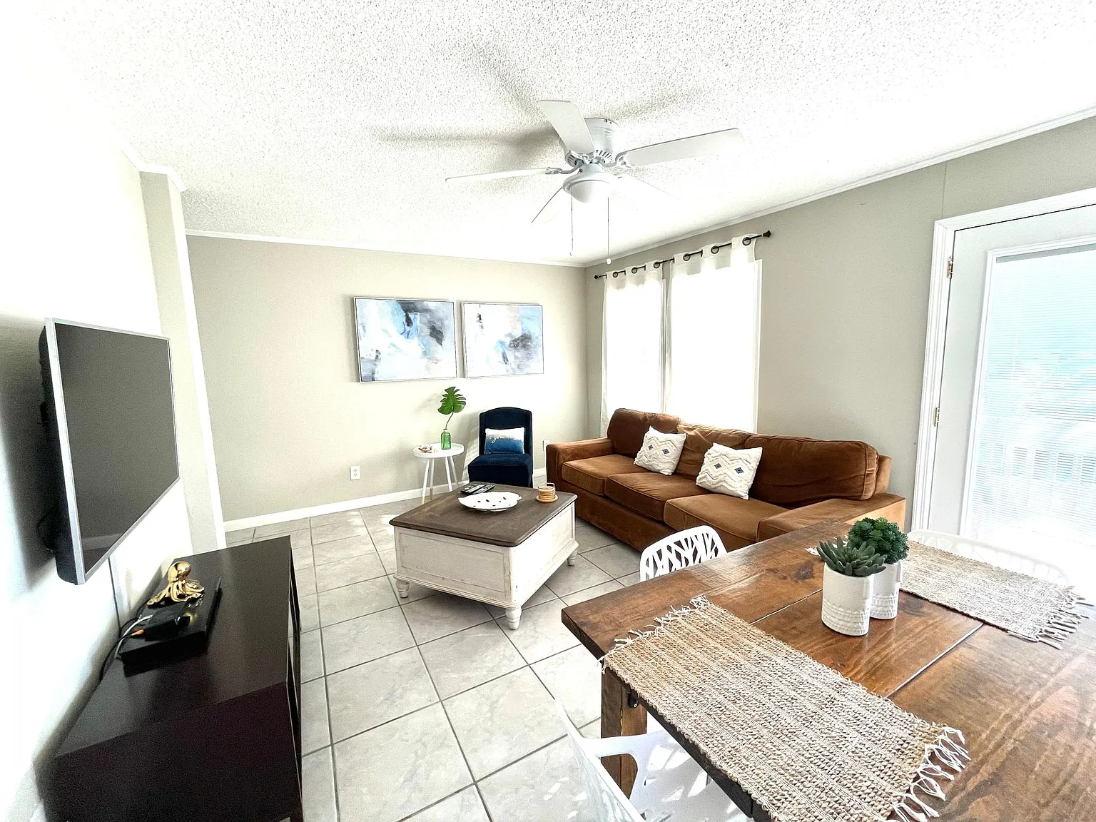 4000 Gulf Terrace Dr — Photo 1