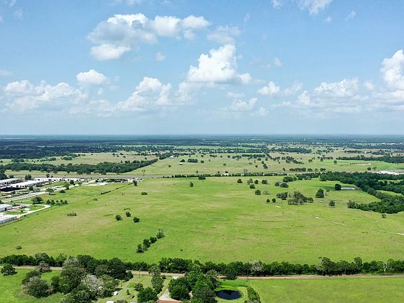 4th image of Glenbrook Rd