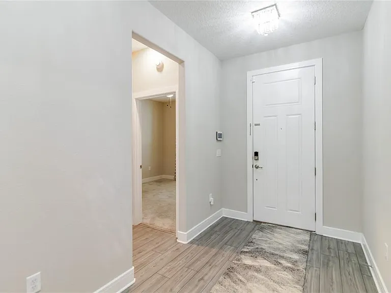 4067 Meandering Bay Dr — Photo 3
