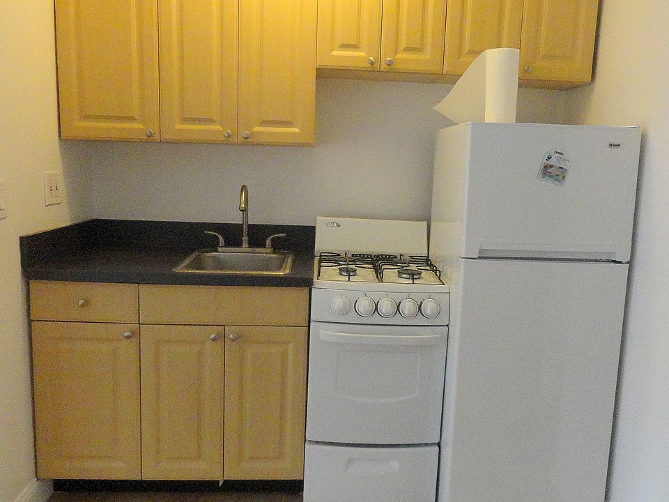 1st image of 205 W 79th St APT 3E