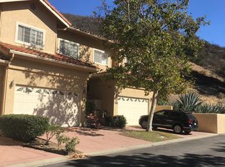 3029 E Hillcrest Dr, Thousand Oaks, CA 91362