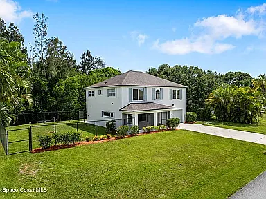 334 Nikomas Way Photo 1