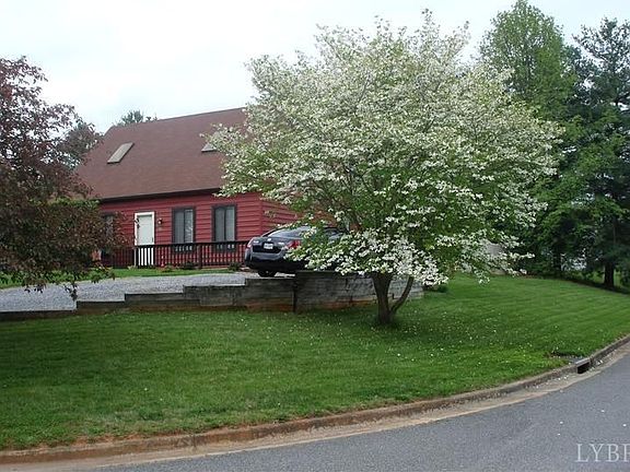 2nd image of 101 Bridgeton Ct