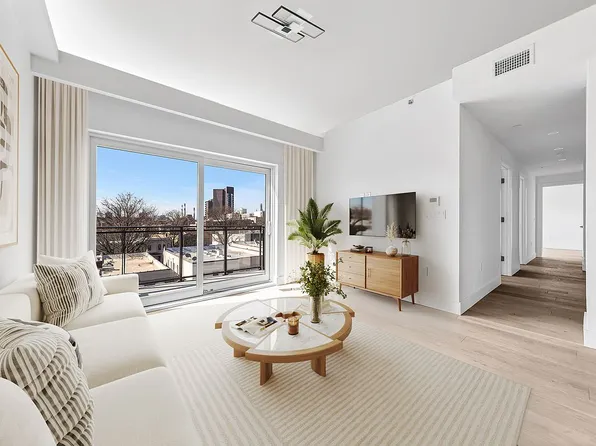 12-16 30th Ave #405, Astoria, NY 11102