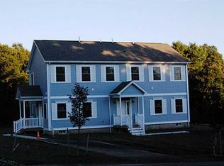 6A Cardinal Ln, Hope Valley, RI 02832