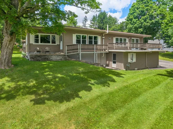 28 Lakeview Ave, Richfield Springs, NY 13439