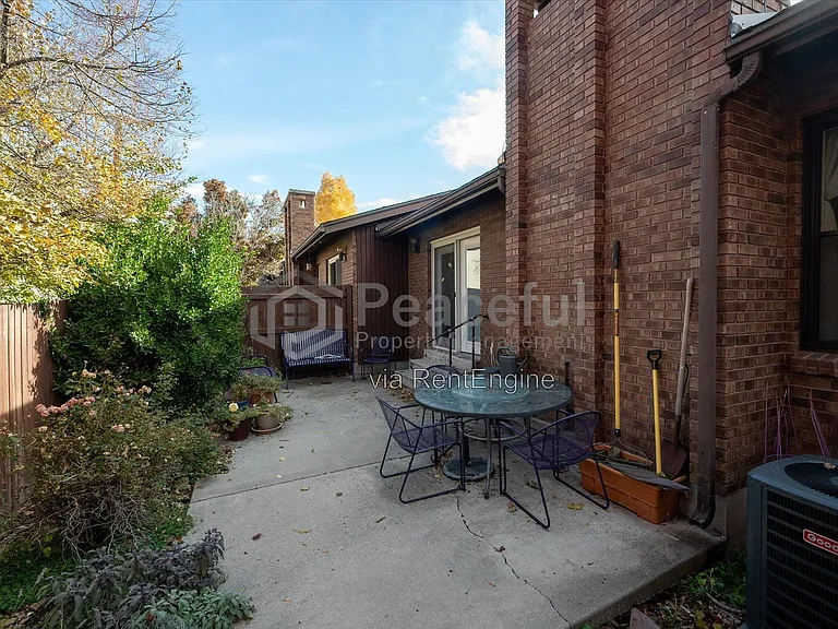 1925 E 3380 South St — Photo 12