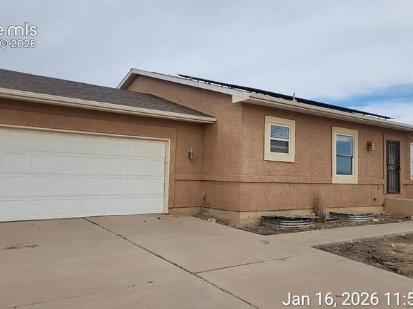 1695 E Buffalo Ln, Pueblo West, CO 81007