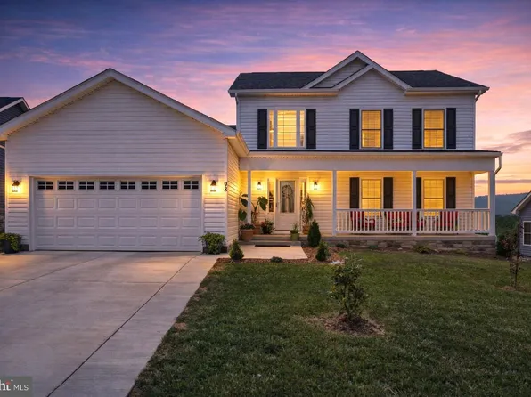 93 Orpington Dr, Martinsburg, WV 25403