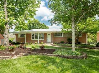 8908 Larchwood Ct, Saint Louis, MO
