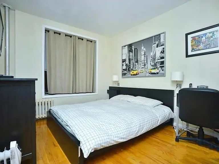 205 Grand St #3A — Photo 4