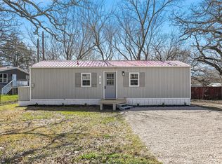 88 Live Oak St, Alvarado, TX 76009