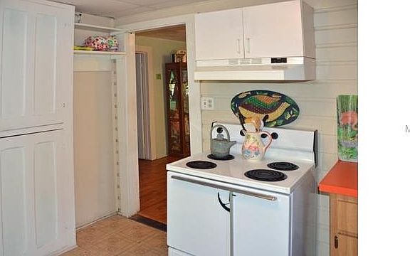 4th image of 2406 52nd St S