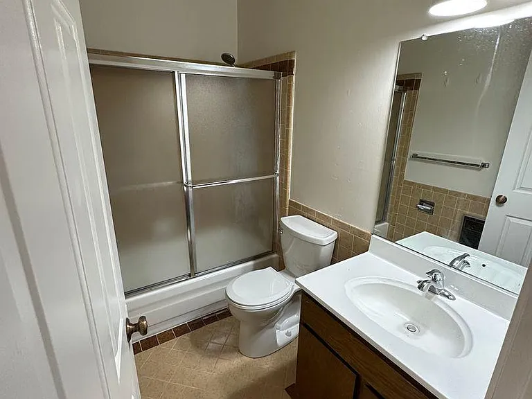 125 Gardenside Dr — Photo 9
