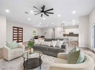 197 S Buckhorn Dr, Bastrop, TX 78602