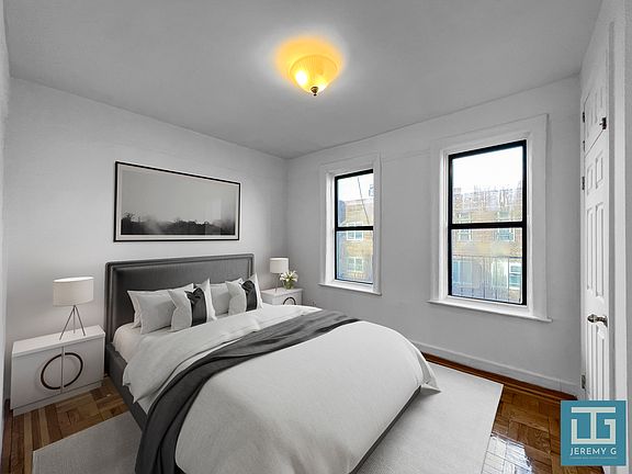 3rd image of 609 W 186th St APT 24